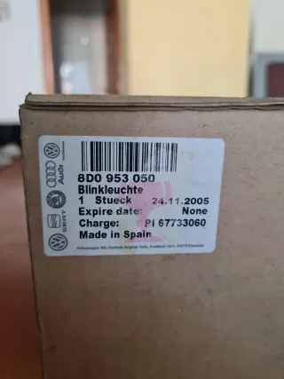 Intermitente derecho Audi A4 94-99