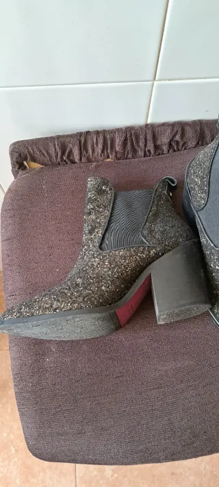 Botines Cuple Negros y Plateados