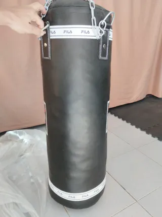 Saco de boxeo Fila de 20 kgs.