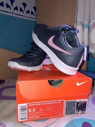 Nike Flex Essential TR Zapatillas Mujer Talla 37.5