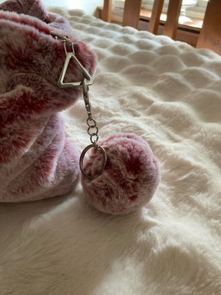 Conjunto Miya: Bolso y Cuello Pelo Rosa