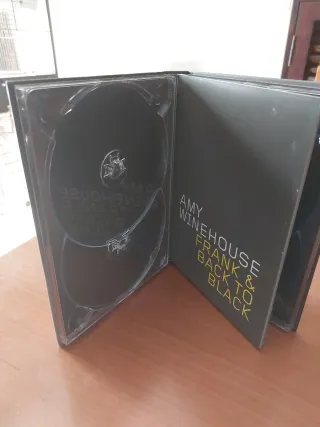 Libro sin CD's Amy Winehouse Frank & Back to Black