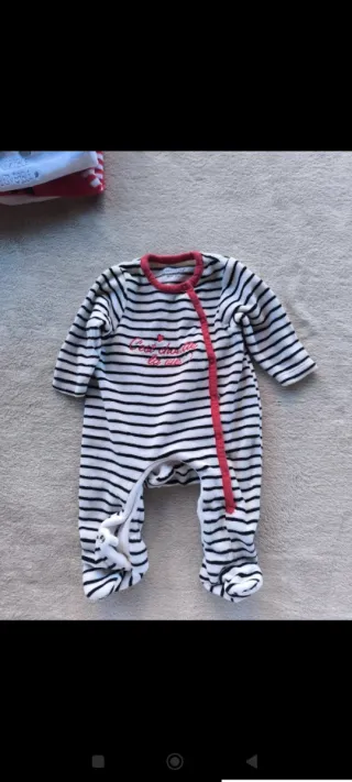 Pijamas de bebé