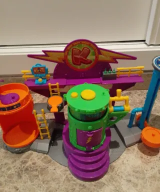 Superzings Laboratorio Kazoom