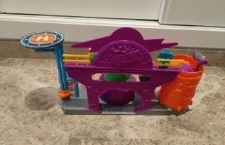 Superzings Laboratorio Kazoom