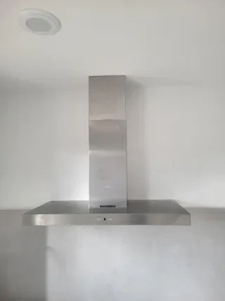 Campana extractora de acero inoxidable Elica