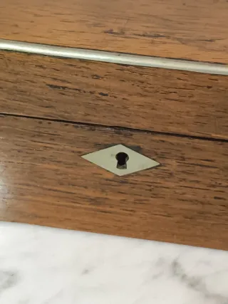 Caja antigua inglesa