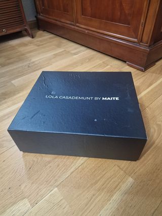 Zuecos Lola Casademunt by Maite.