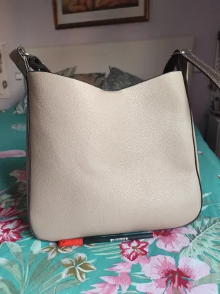 Bolso Parfois Beige y Marrón