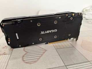 Tarjeta Gráfica Gigabyte 1070 TI RGB