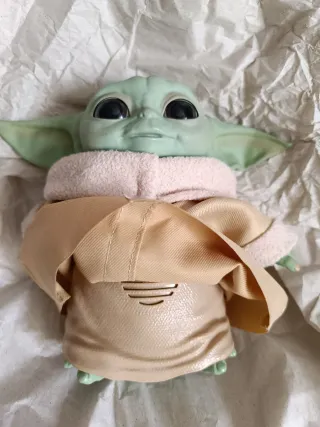 Muñeco Baby Yoda