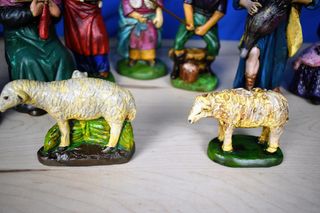 Lote 11 figuras Belén Yeso Años 60