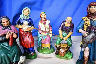 Lote 11 figuras Belén Yeso Años 60