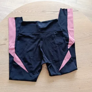 Mallas Oysho Negras y Rosas Talla S