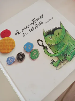 El Monstruo de Colores (Spanish Edition)