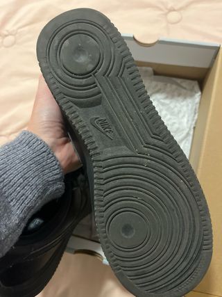 Nike Air Force 1 Bambas Negras con caja