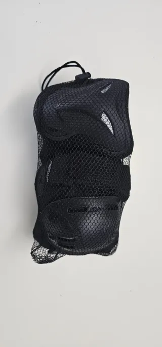 Ginocchiere powerslide con gomitiere e parapolsi