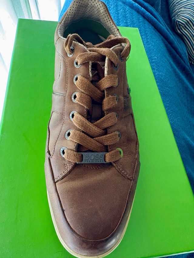 Zapatos Hugo Boss Hombre marrón originales.40-41