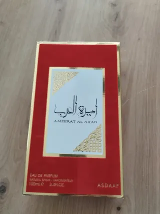 Perfume Asdaaf Ameerat Al Arab Mujer