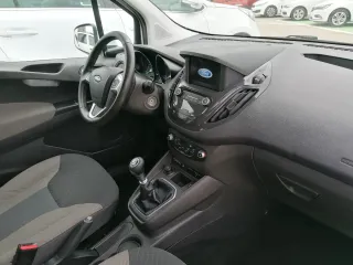 Ford Tourneo Courier 2018