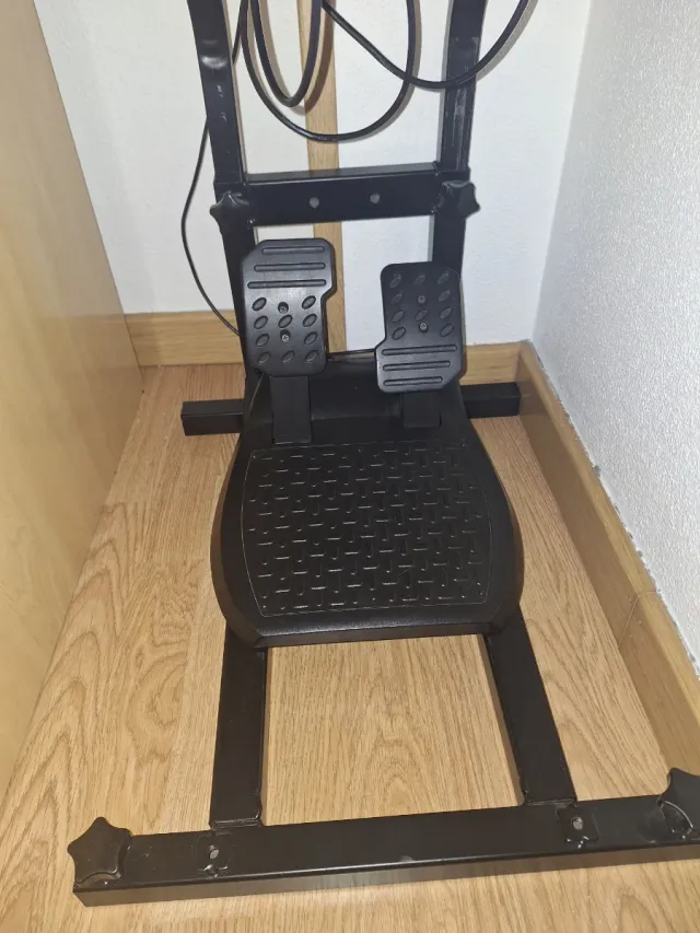 Volante Ferrari para PC/Consola