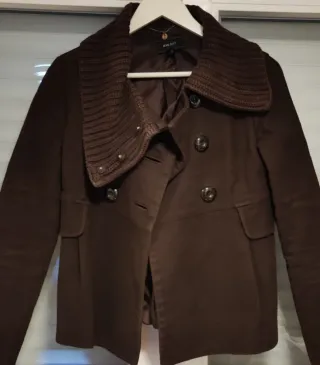 Cazadora MNG suit talla M, color marrón