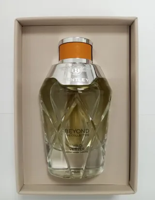 Perfume Bentley Wild Vetiver Java
