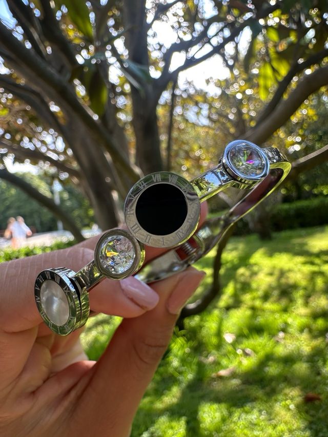 Pulsera Bvlgari Plata y Blanco