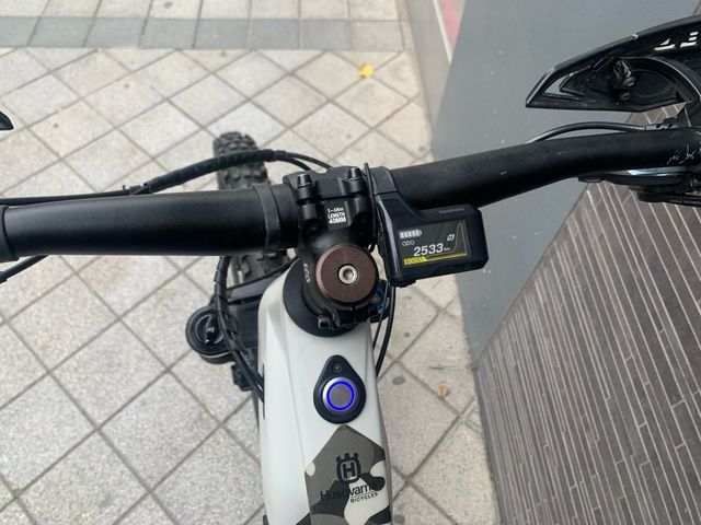 Bici Eléctrica Enduro Husqvarna HC 7