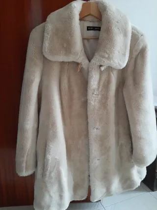 Chaquetón pelo Punto Roma beige talla L