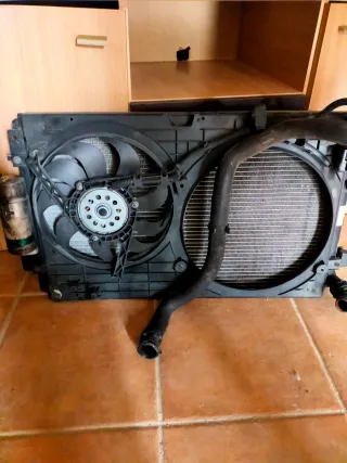 Delantera Golf 4 IV granate