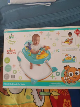 Andador Disney Nemo Bright Starts