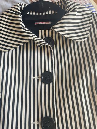 Gabardina/guardapolvo corta Divina Promesa T38