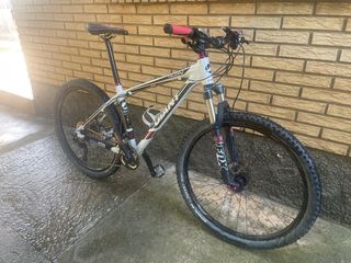 Bicicleta Montaña Giant Talon LTD