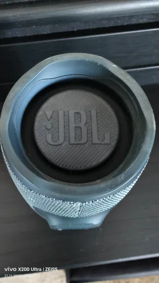 Altavoz JBL Charge Gris