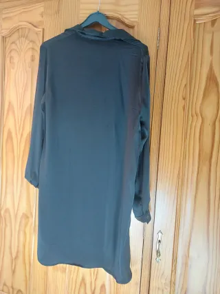 Vestido negro Stradivarius Talla M