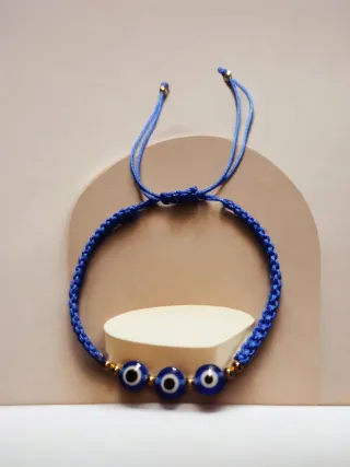 Pulseras hechas a mano