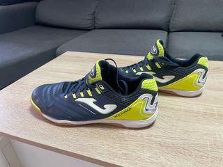 Zapatillas Fútbol Sala Joma (botines de futbito)