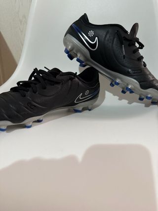 Botas de fútbol Nike Tiempo Negras