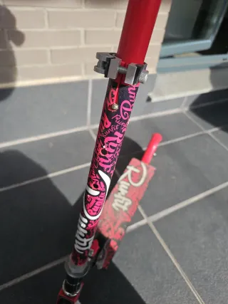 Patinete infantil Runfit ajustable rosa