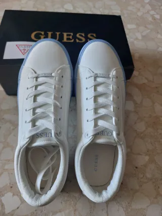 Zapatillas Guess Julia Talla 40