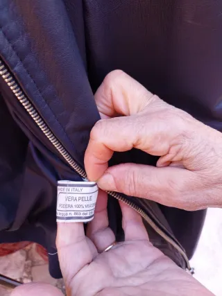 Giubbotto in pelle blu