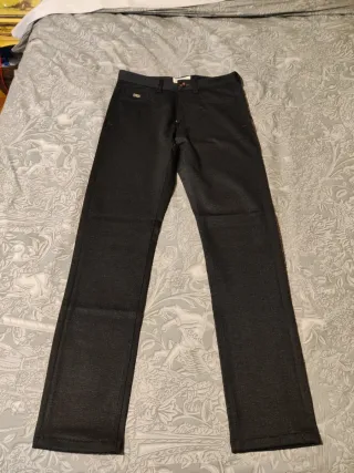 Pantalón chino negro slim fit talla 38