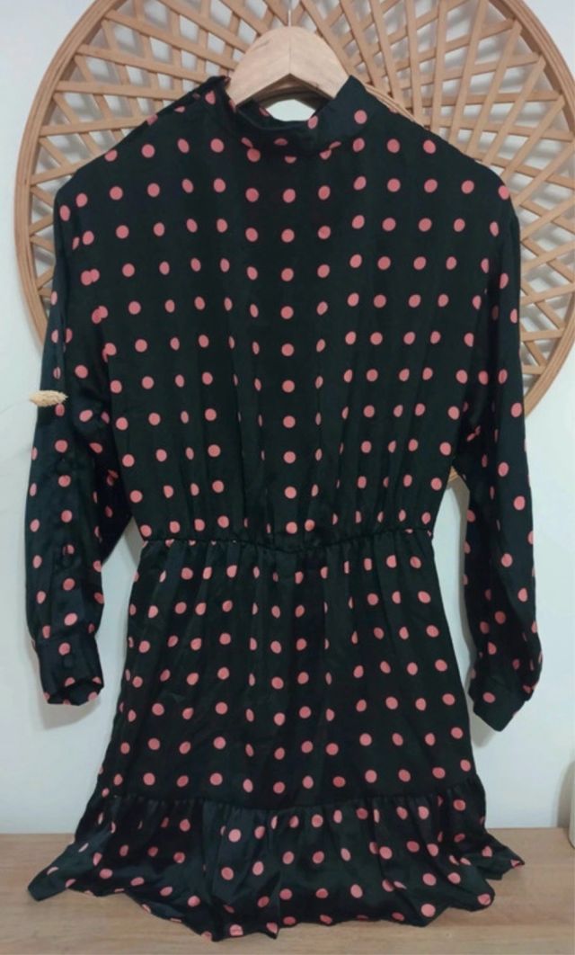 Vestido Zara lunares negro y rosa