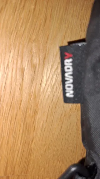 Guantes de esquí negros y blancos infantiles 8-10