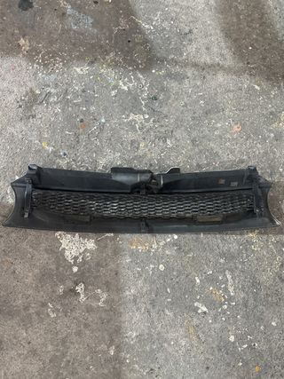 Rejilla Delantera Golf 4