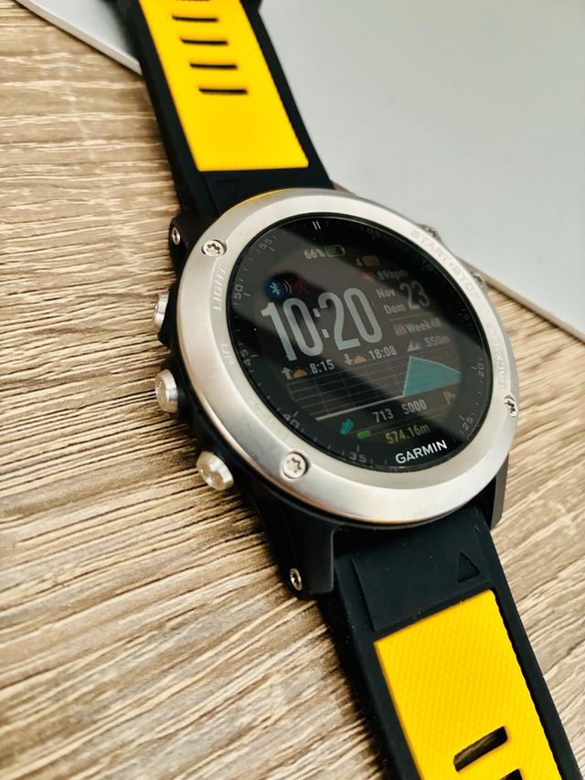 Garmin Fenix 3HR Negro/Amarillo