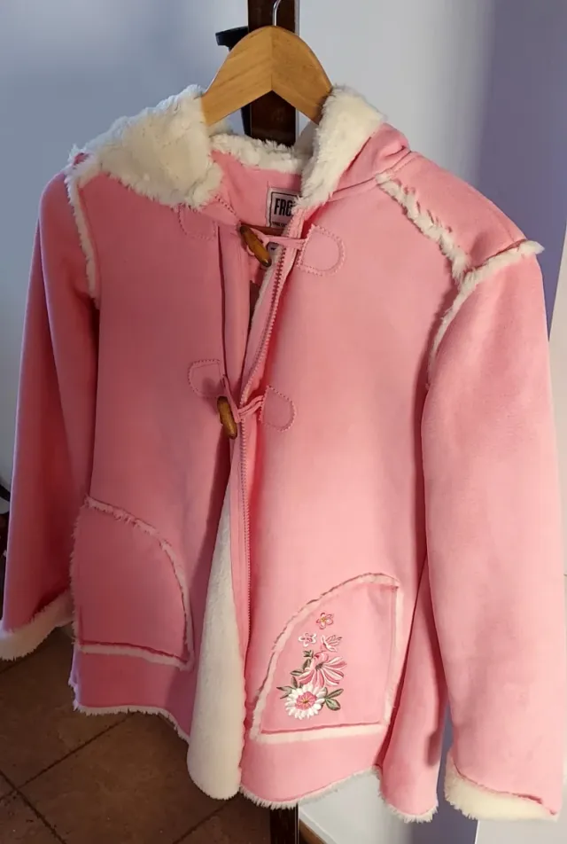 Abrigo rosa con forro blanco talla 11/12 años
