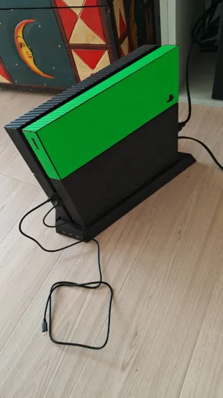 Consola PS4 + Accesorios