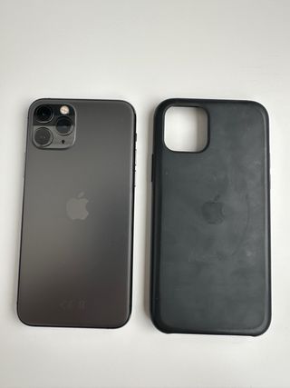 iPhone 11 Pro 256GB Como Nuevo + Accesorios